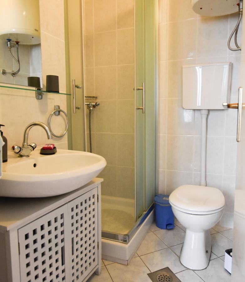 Apartment Murva Primosten Exterior photo